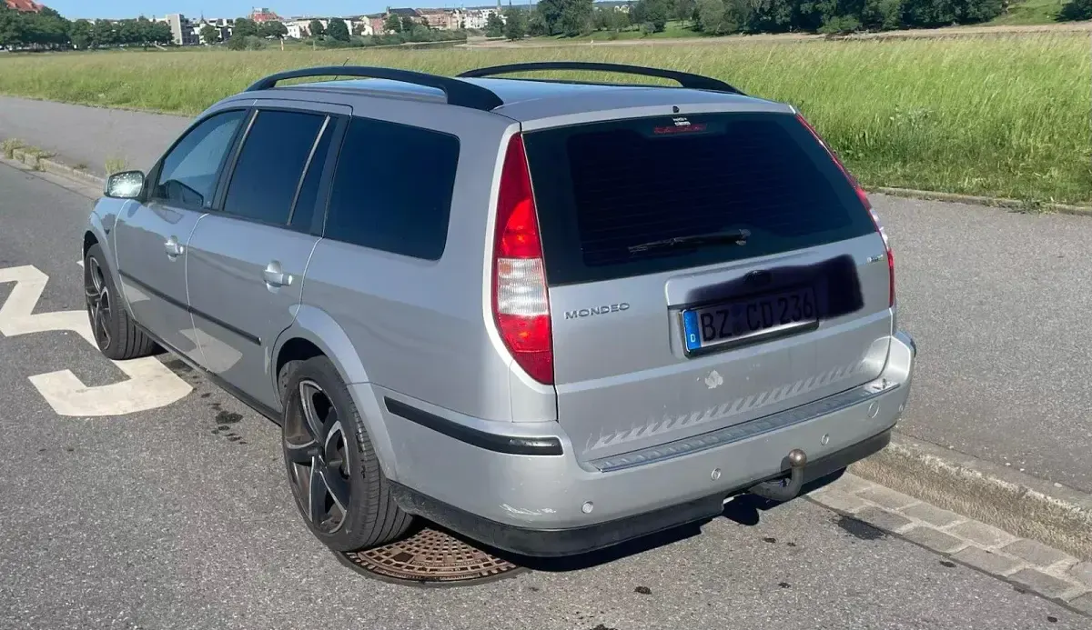 Gebraucht Ford Mondeo Viva X 116 PS (85 kW) 2007 Grau Kombi