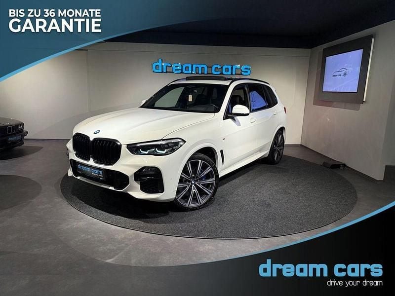 Weiß Gebraucht 2020 BMW X5 M Performance SUV | 59.900 € (Fairer Preis) - Bild 1/4