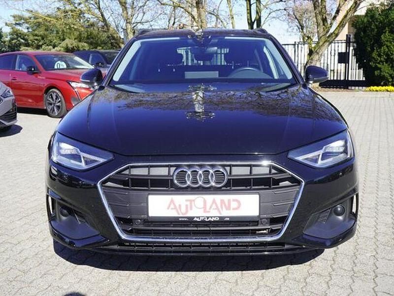 Gebraucht Audi A4 Comfort 150 PS (110 kW) 2021 Schwarz Kombi