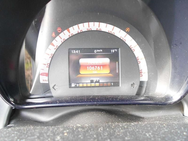 Gebraucht Smart ForTwo Cabrio Passion 71 PS (52 kW) 2019 Weiß Cabrio