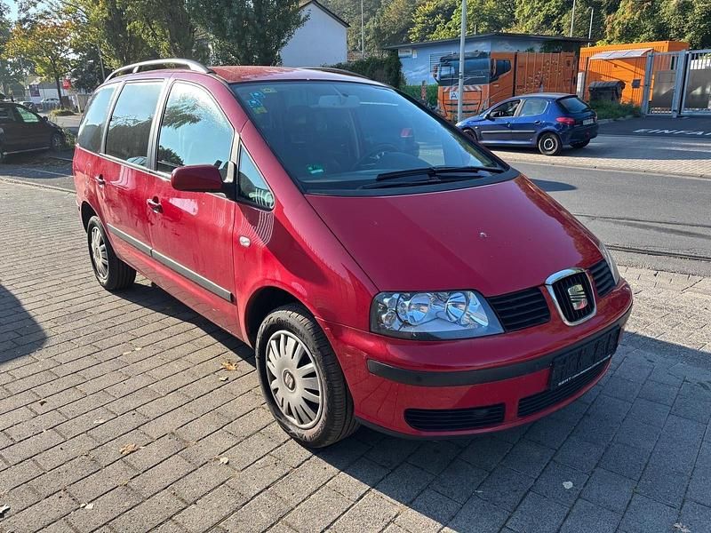 Rot Gebraucht 2004 Seat Alhambra Kids Van / Kleinbus | 3.300 € (Fairer Preis) - Bild 1/4