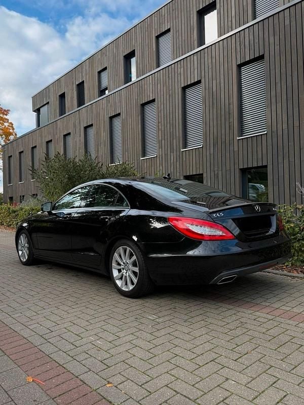 Schwarz Gebraucht 2012 Mercedes CLS350 Edition Limousine | 14.999 € (Superpreis) - Bild 1/4