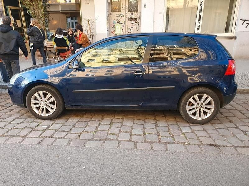 Gebraucht VW Golf IV 80 PS (58 kW) 2004 Blau Limousine