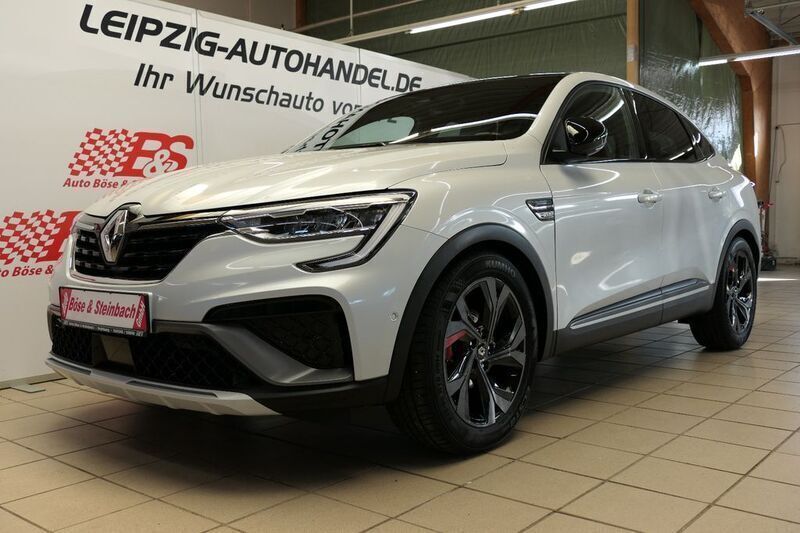 Univers weiss Gebraucht 2021 Renault Arkana R.S. SUV | 23.274 € (Fairer Preis) - Bild 1/4