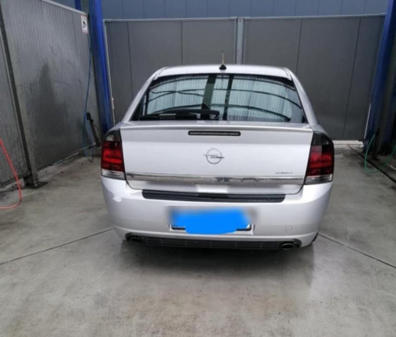 Silber Gebraucht 2002 Opel Vectra Limousine | 1.250 € (Superpreis) - Bild 1/4