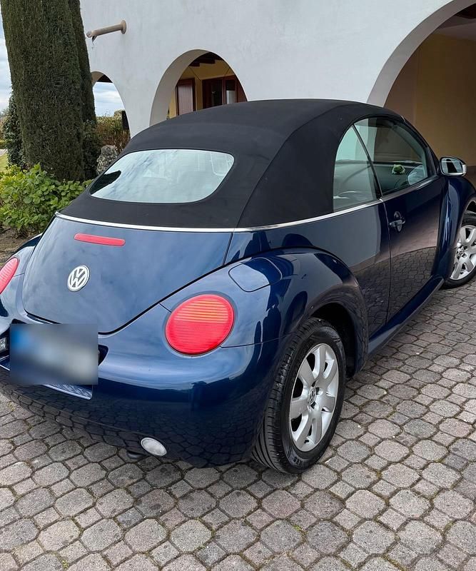 Gebraucht VW New Beetle 116 PS (85 kW) 2003 Blau Kleinwagen