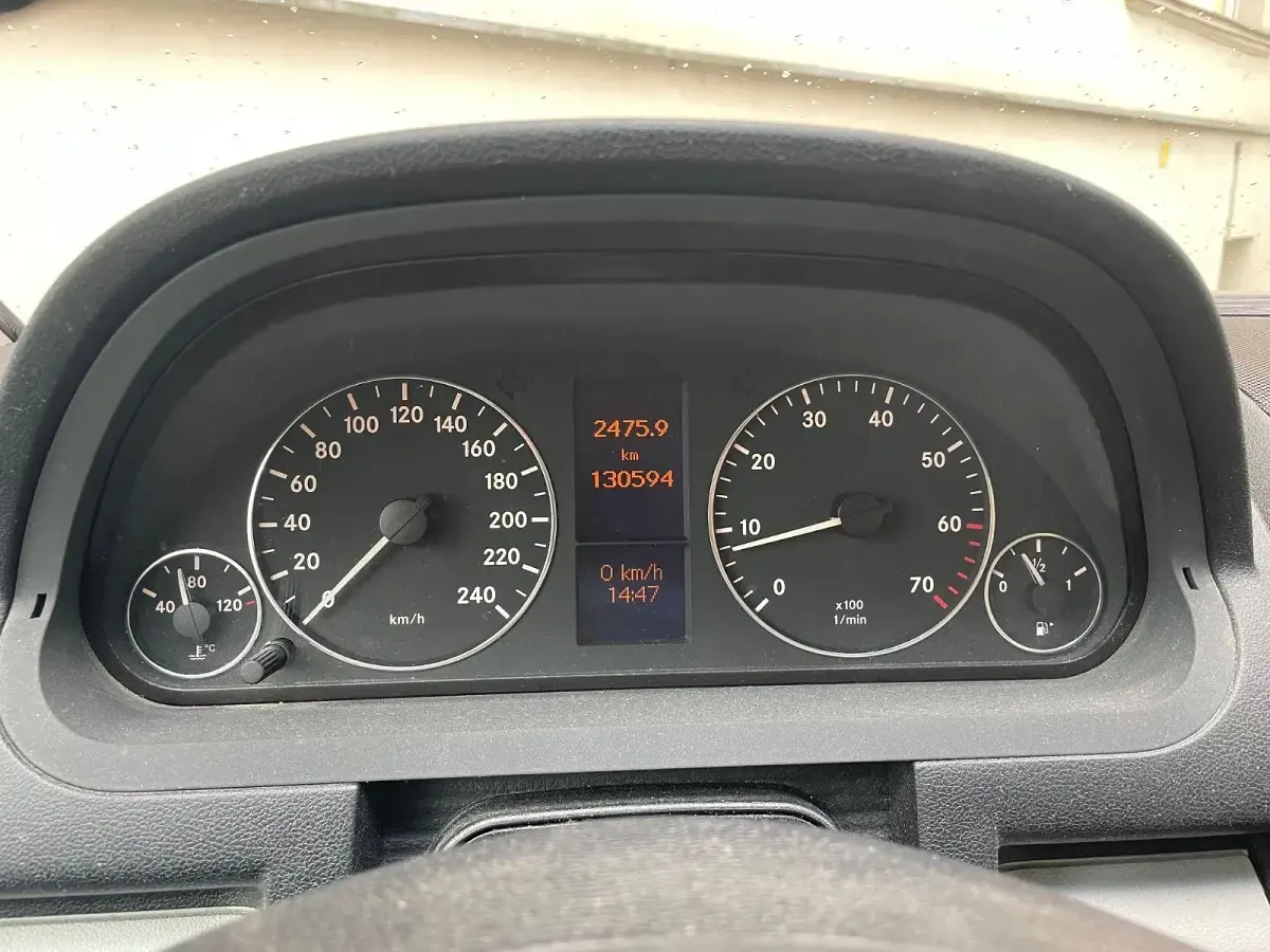 Second-hand Mercedes A150 95 CP (69 kW) 2004 Argintiu Hatchback