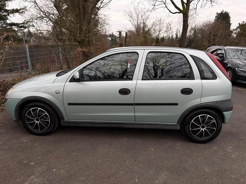 Gebraucht Opel Corsa 75 PS (55 kW) 2002 Kleinwagen