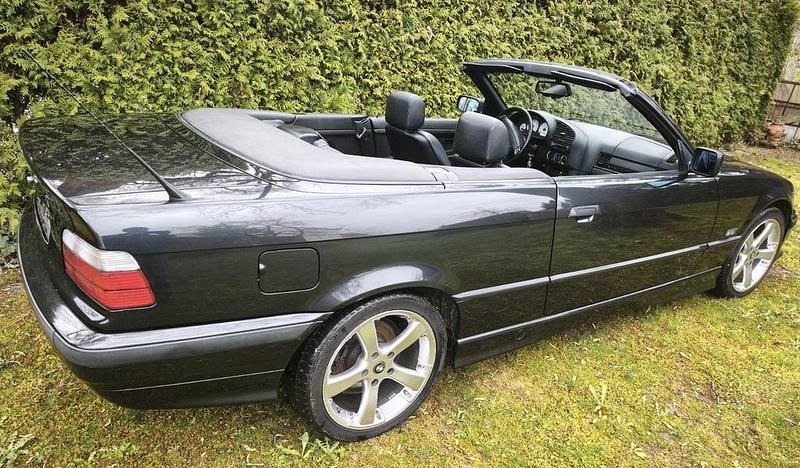 Gebraucht BMW 325 Cabriolet 192 PS (141 kW) 1994 Schwarz Cabrio