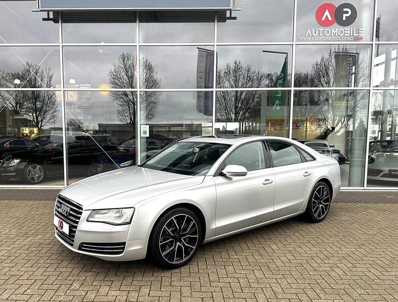 Gebraucht Audi A8 Ambiente 371 PS (272 kW) 2010 Limousine