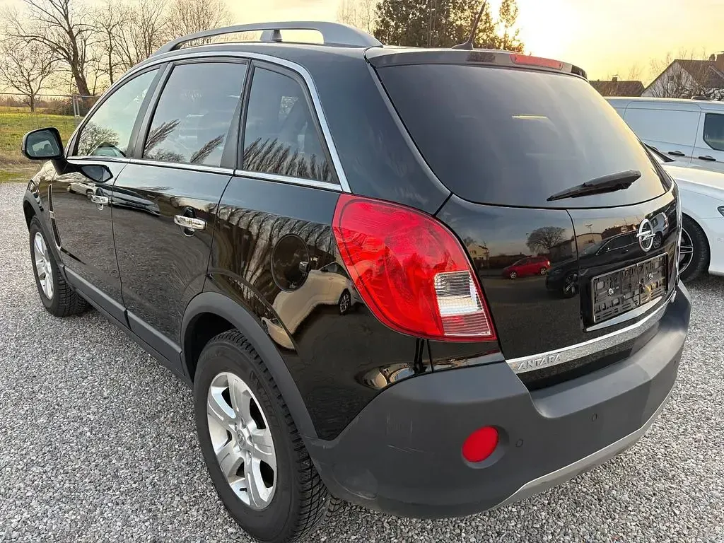 Używany Opel Antara 170 KM (125 kW) 2017 Czarny SUV