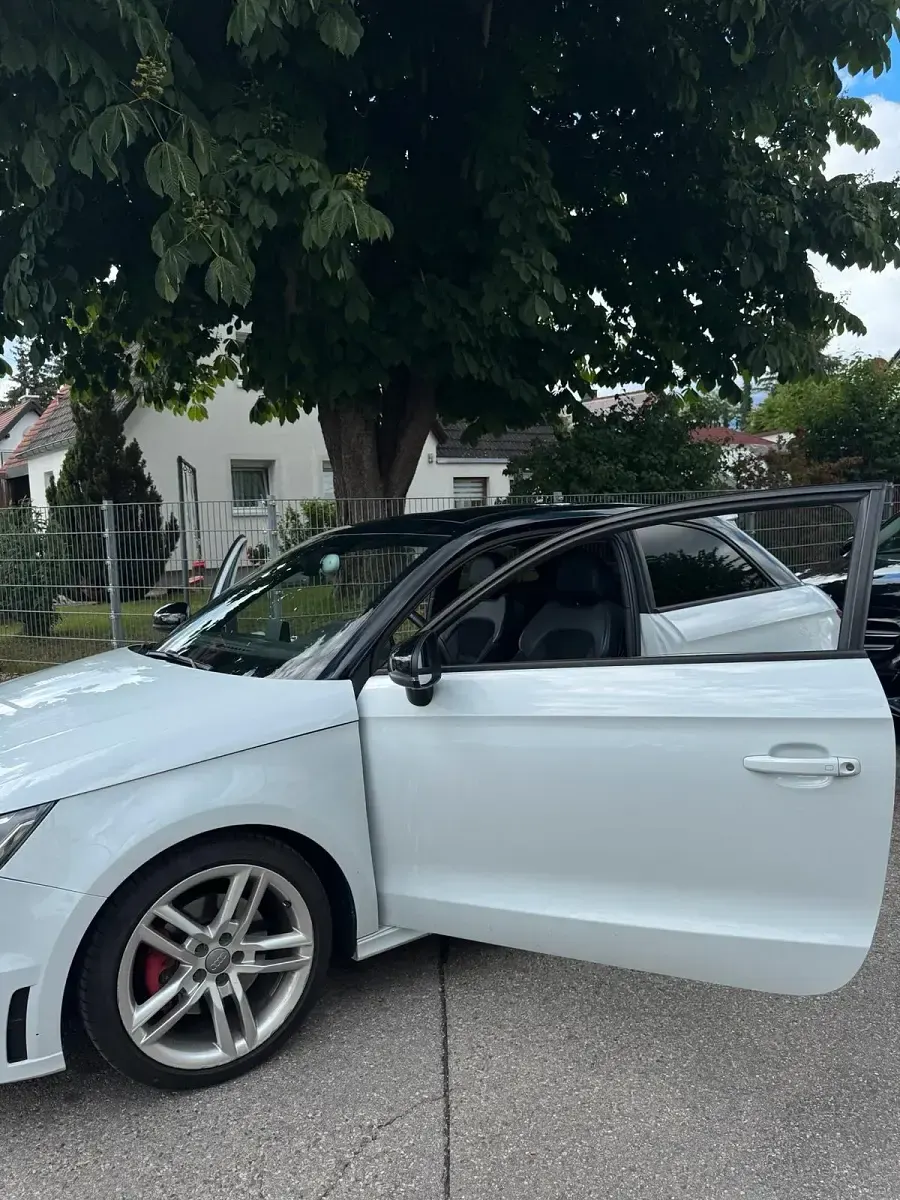 Gebraucht Audi A1 S-Line 140 PS (102 kW) 2014 Weiß Kleinwagen