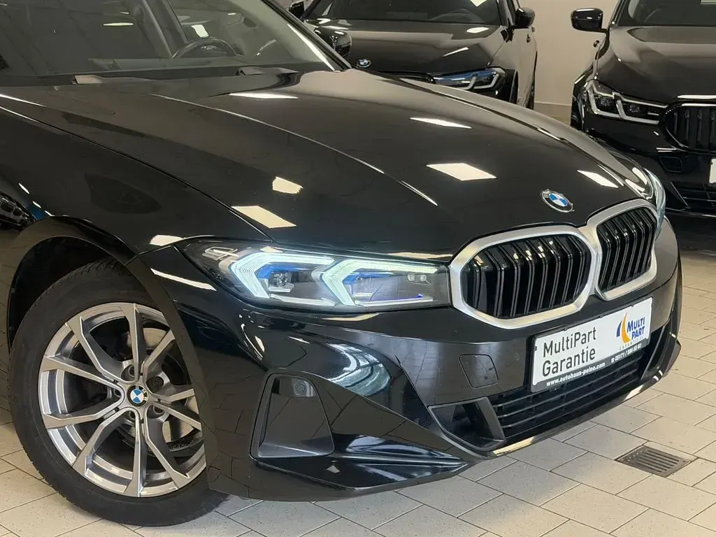 Gebraucht BMW 318 Performance 156 PS (114 kW) 2023 Schwarz Limousine
