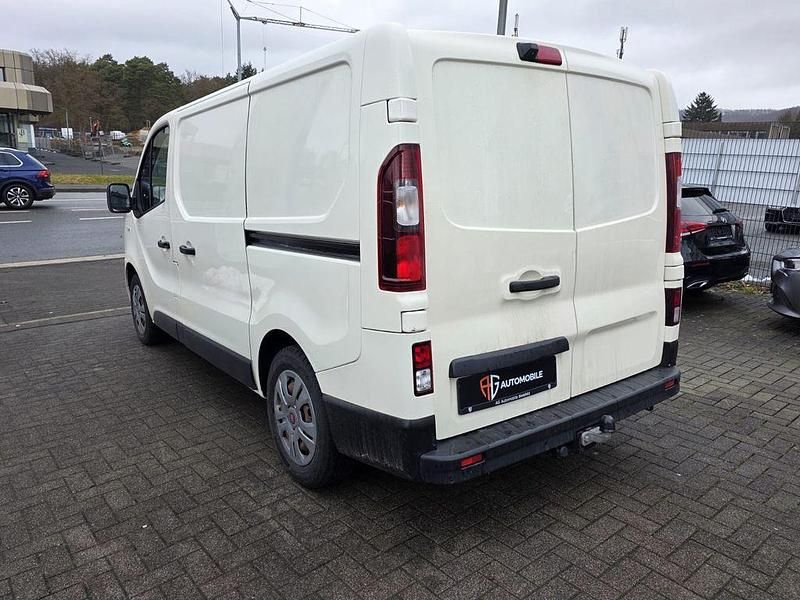 Gebraucht Fiat Talento 120 PS (88 kW) 2018 Weiß Van / Kleinbus