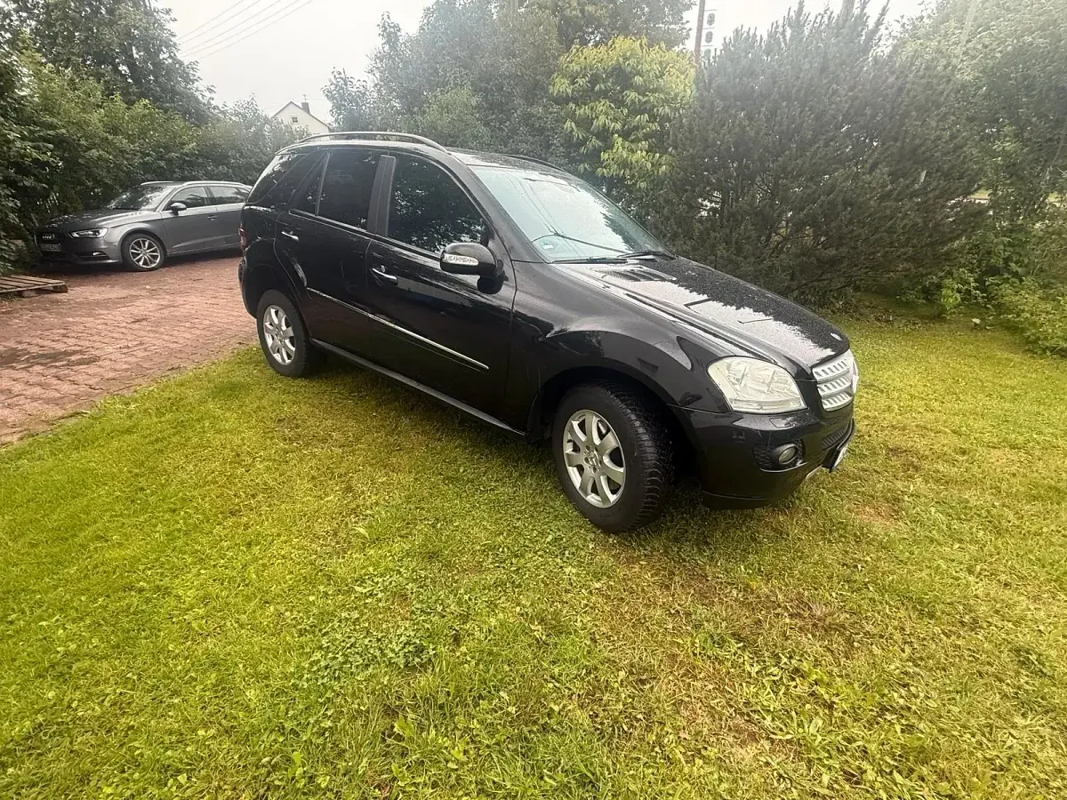 Gebraucht Mercedes ML320 2007 Schwarz SUV