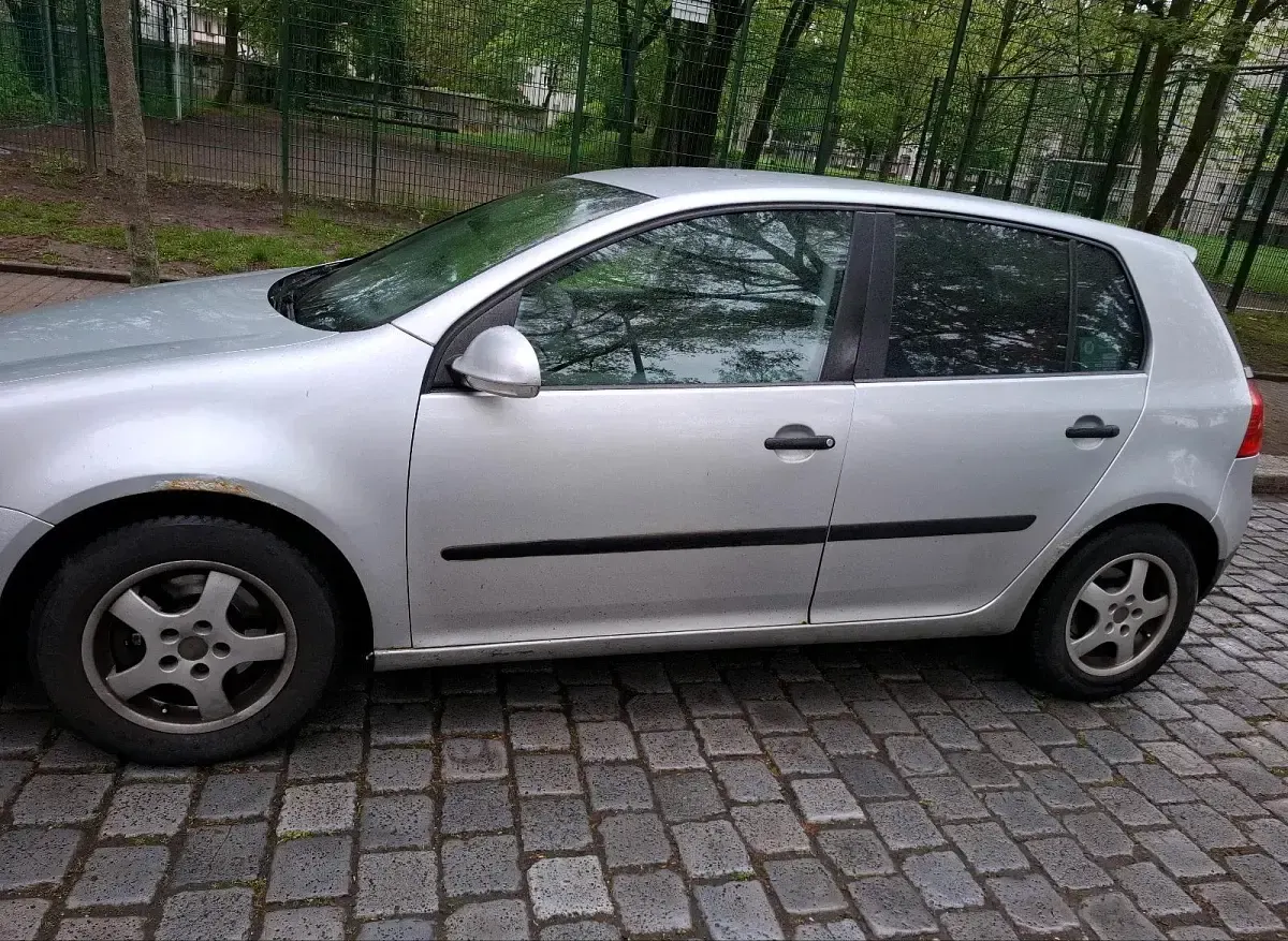 Gebraucht VW Golf IV 78 PS (57 kW) 2005 Kleinwagen