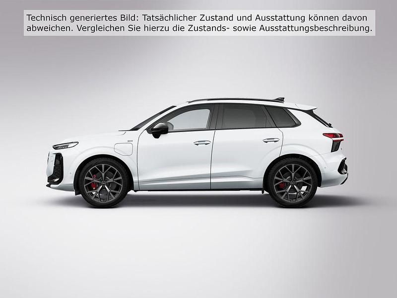 Gebraucht Audi Q3 Ambiente 272 PS (200 kW) 2025 Gletscherweiß metallic SUV