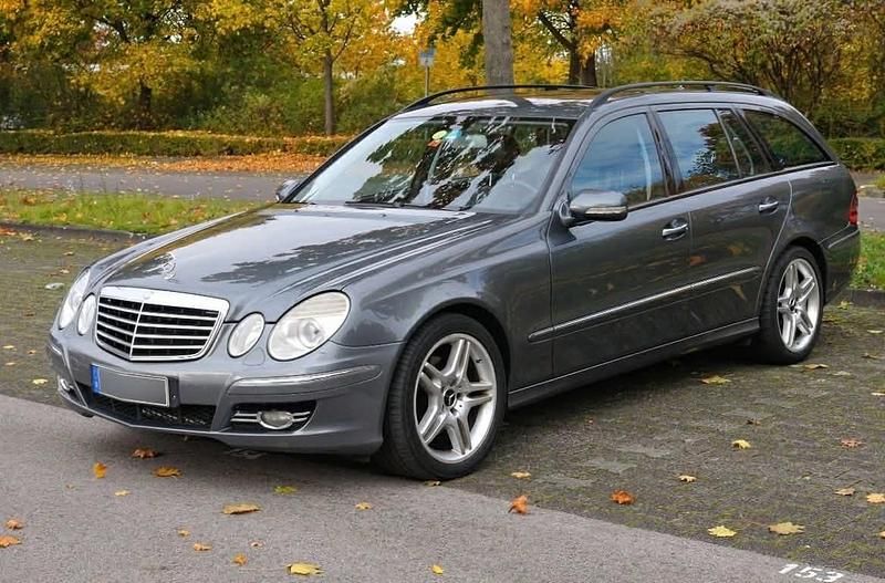 Grau Gebraucht 2008 Mercedes E280 Avantgarde Kombi | 7.450 € (Fairer Preis) - Bild 1/4