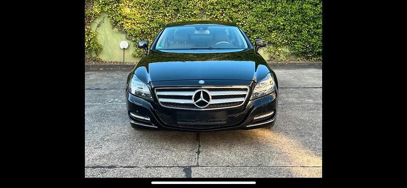 Używany Mercedes CLS350 306 KM (225 kW) 2012 Czarny Coupe