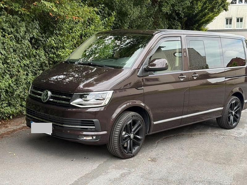 Violett Gebraucht 2012 VW T5 Highline Van | 25.600 € - Bild 1/4