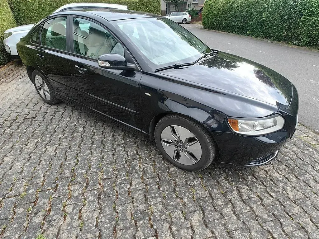 Gebraucht Volvo S40 109 PS (80 kW) 2009 Schwarz Limousine