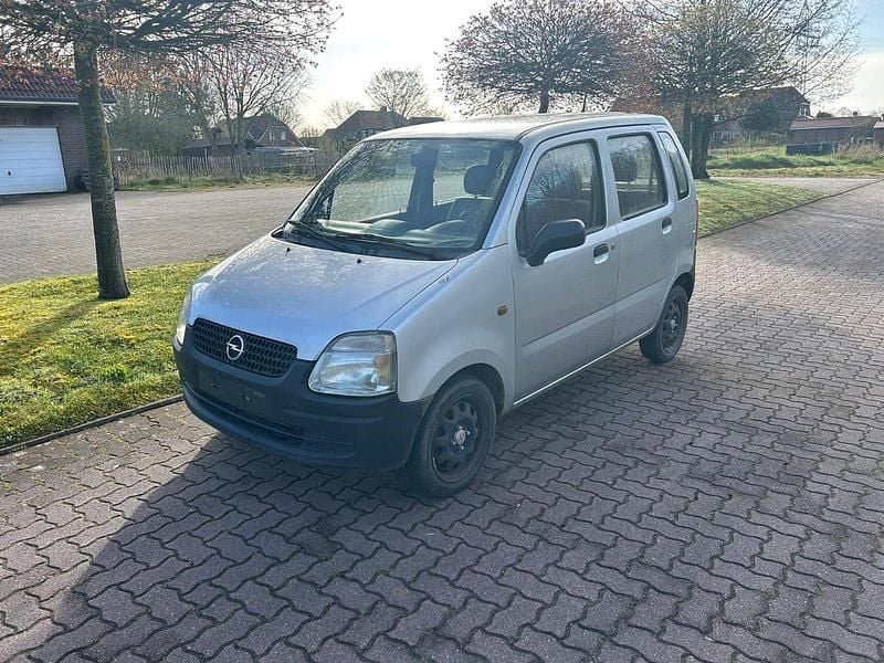 Gebraucht Opel Agila 58 PS (42 kW) 2001 Silber Van / Kleinbus