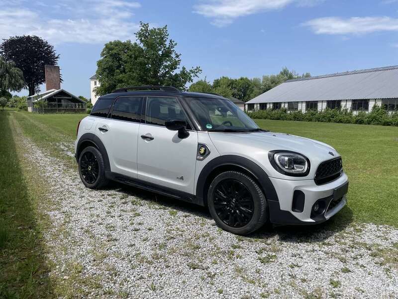 Grau Gebraucht 2021 Mini Cooper S Countryman Classic SUV | 22.500 € (Superpreis) - Bild 1/4
