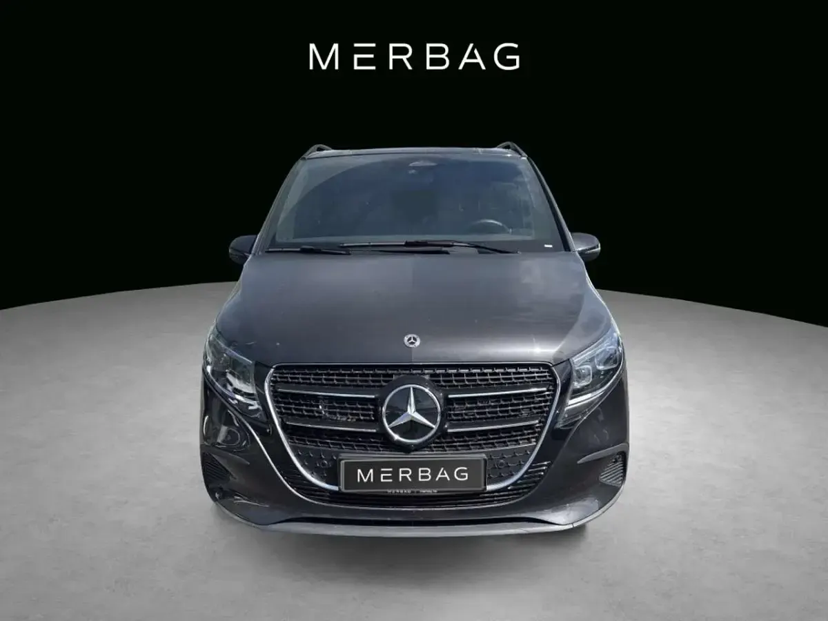Gebraucht Mercedes V250 Style 190 PS (139 kW) 2025 Graphitgrau metallic Van / Kleinbus