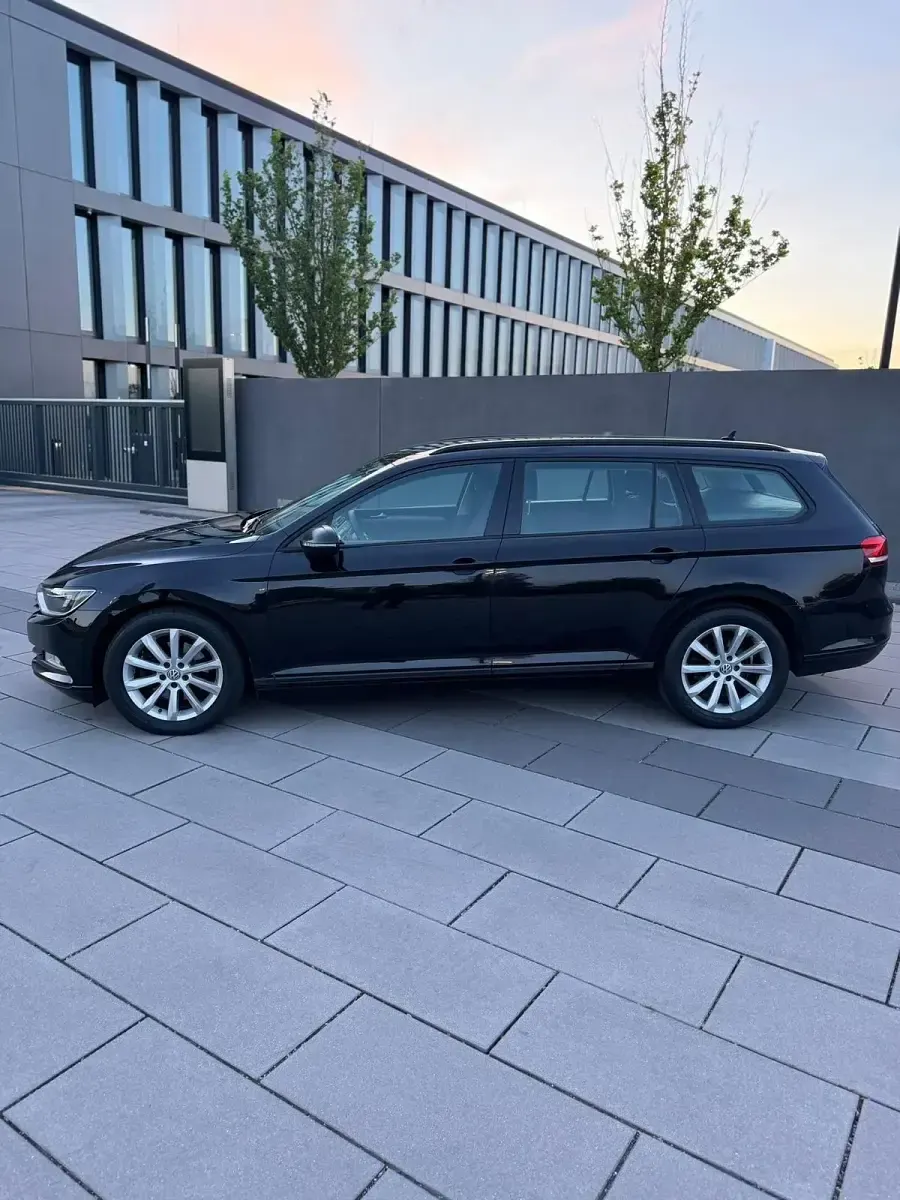 Gebraucht VW Passat 150 PS (110 kW) 2017 Schwarz Kombi