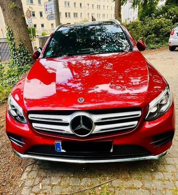Rot Gebraucht 2017 Mercedes GLC250 AMG line SUV | 24.900 € (Guter Preis) - Bild 1/4
