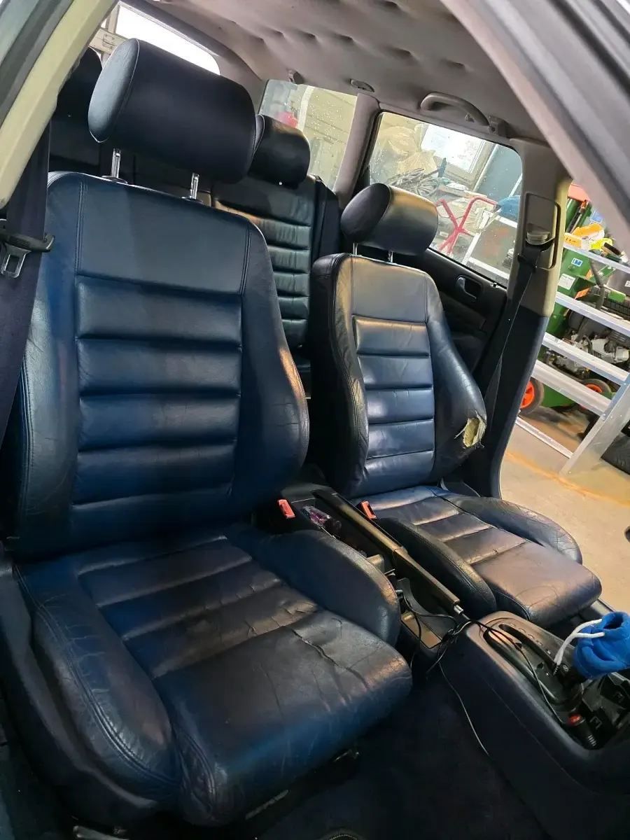 Gebraucht Audi A4 210 PS (154 kW) 1997 Blau Kombi