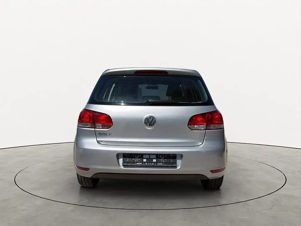 Gebraucht VW Golf VI 86 PS (63 kW) 2011 Silber Limousine