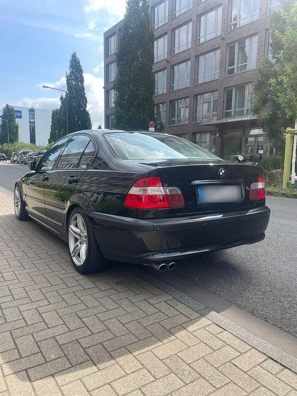 Gebraucht BMW 330 231 PS (169 kW) 2002 Schwarz Limousine