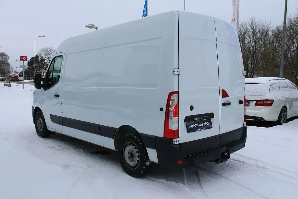 Gebraucht Renault Master 150 PS (110 kW) 2020 Weiß Van / Kleinbus
