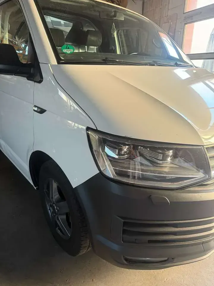 Gebraucht VW Transporter Trendline 140 PS (102 kW) 2015 Van