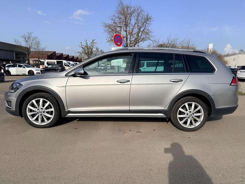 Gebraucht VW Golf Alltrack 184 PS (135 kW) 2019 Tungsten silver Kombi