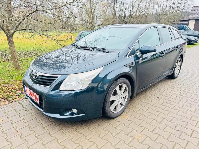 Gebraucht 2010 Toyota Avensis T2 Kombi | 1.800 € (Fairer Preis) - Bild 1/4