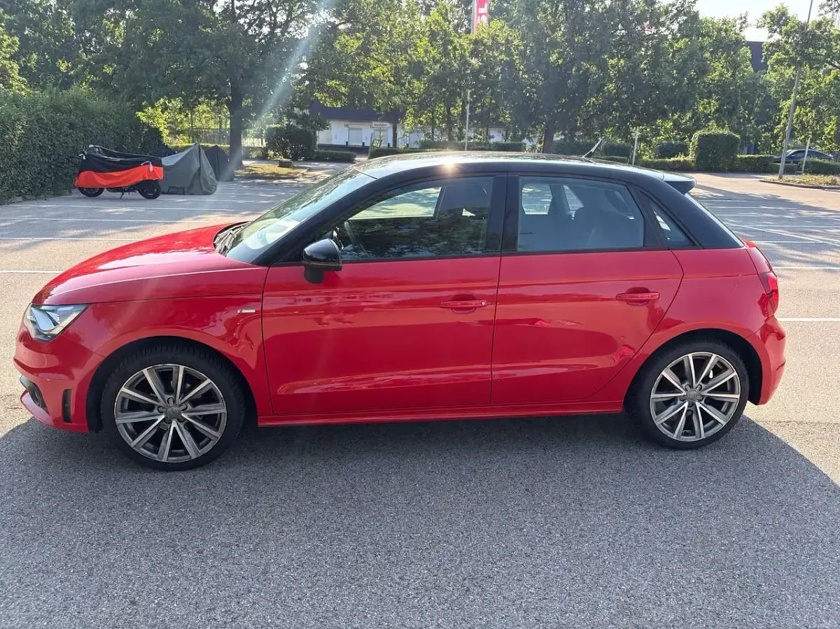 Gebraucht Audi A1 Sportback S-Line 86 PS (63 kW) 2013 Rot Kleinwagen