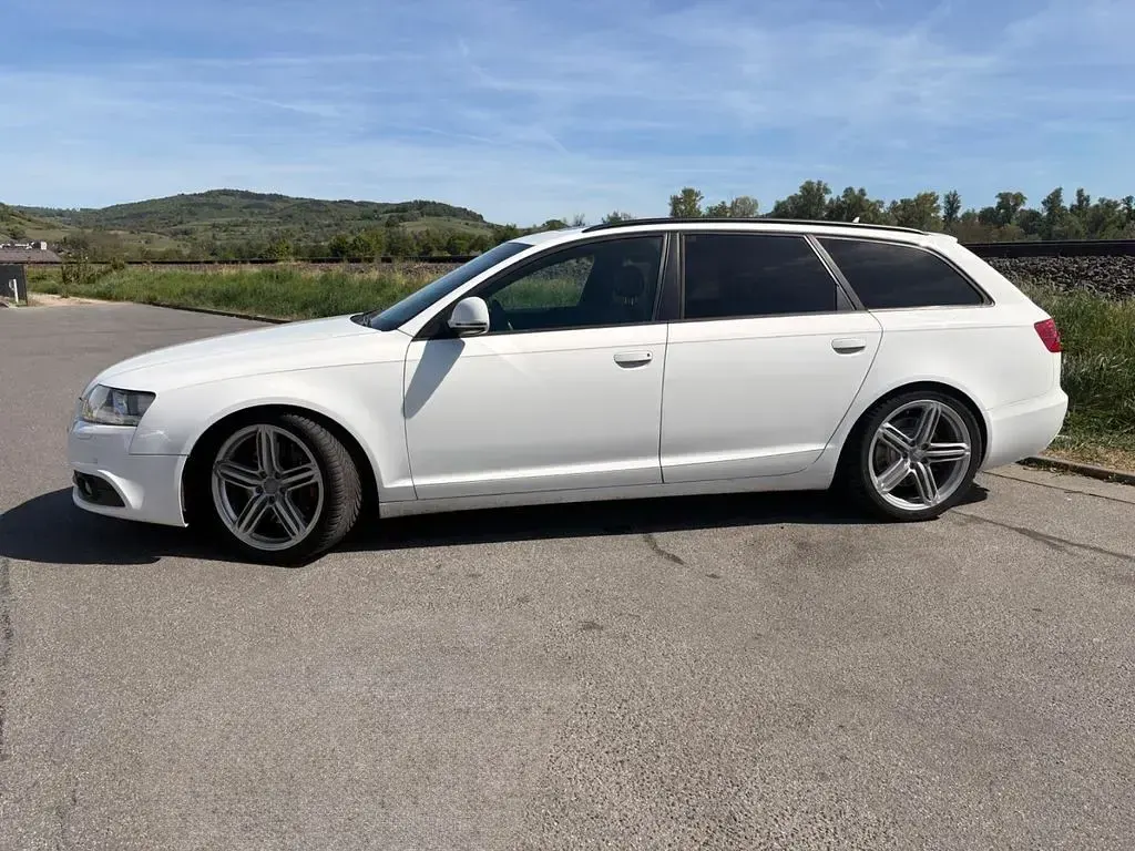 Gebraucht Audi A6 Comfort 190 PS (139 kW) 2011 Weiß Kombi
