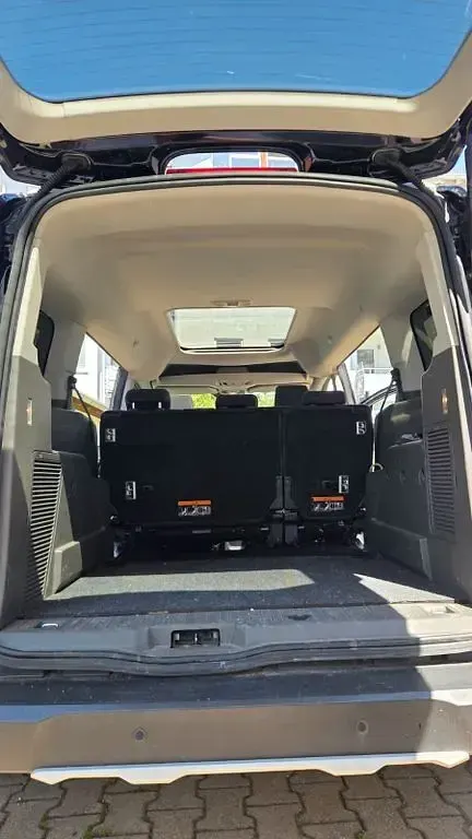Gebraucht Ford Tourneo Active 120 PS (88 kW) 2021 Van / Kleinbus