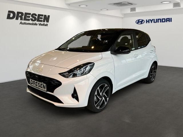 Atlas white/ phantom black / s Gebraucht 2024 Hyundai i10 Prime Kleinwagen | 19.390 € (Etwas zu teuer) - Bild 1/4