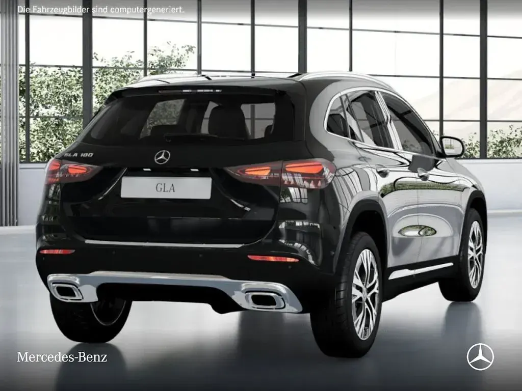 Gebraucht Mercedes GLA180 Progressive 136 PS (100 kW) 2026 Schwarz SUV