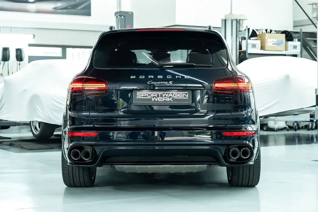 Gebraucht Porsche Cayenne 385 PS (283 kW) 2016 Blau SUV