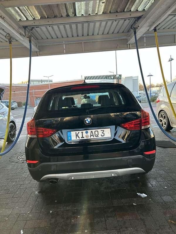 Gebraucht BMW X1 150 PS (110 kW) 2015 Schwarz SUV