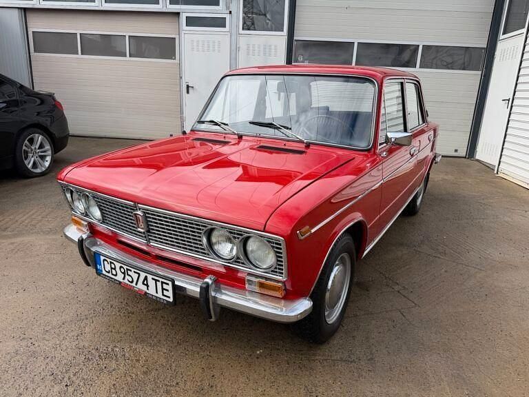 Gebraucht Lada 2103 75 PS (55 kW) 1982 Rot Limousine