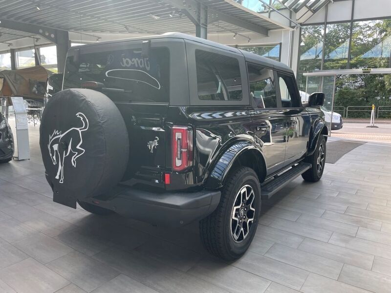 Gebraucht Ford Bronco Outer Banks 334 PS (245 kW) 2024 Schwarz SUV