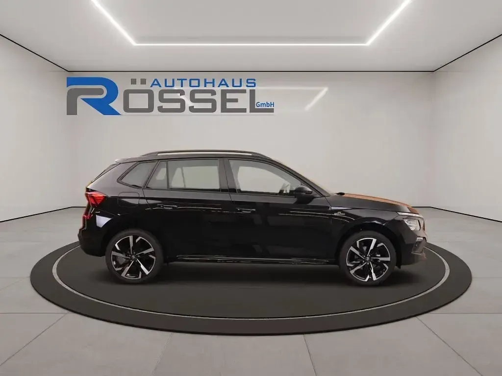 Neu Skoda Kamiq Monte Carlo 150 PS (110 kW) 2026 Blackmagic perleffekt SUV
