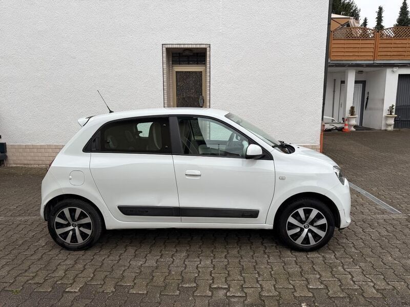 Gebraucht Renault Twingo SE 69 PS (50 kW) 2017 Weiß Kleinwagen