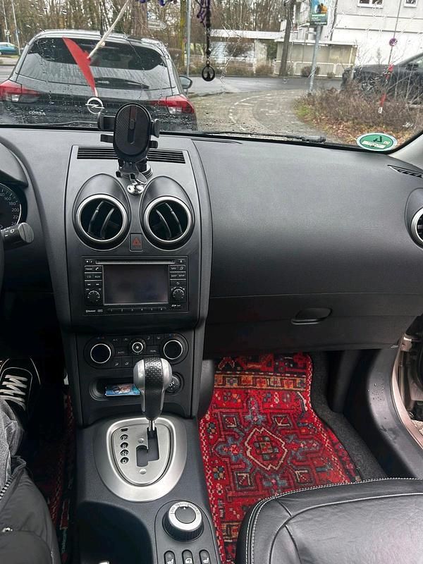 Gebraucht Nissan Qashqai +2 150 PS (110 kW) 2012 Gold SUV