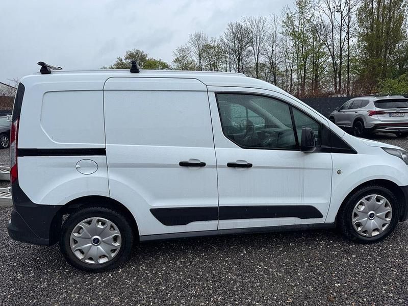 Second-hand Ford Transit Connect 75 CP (55 kW) 2014 Alb Monovolum